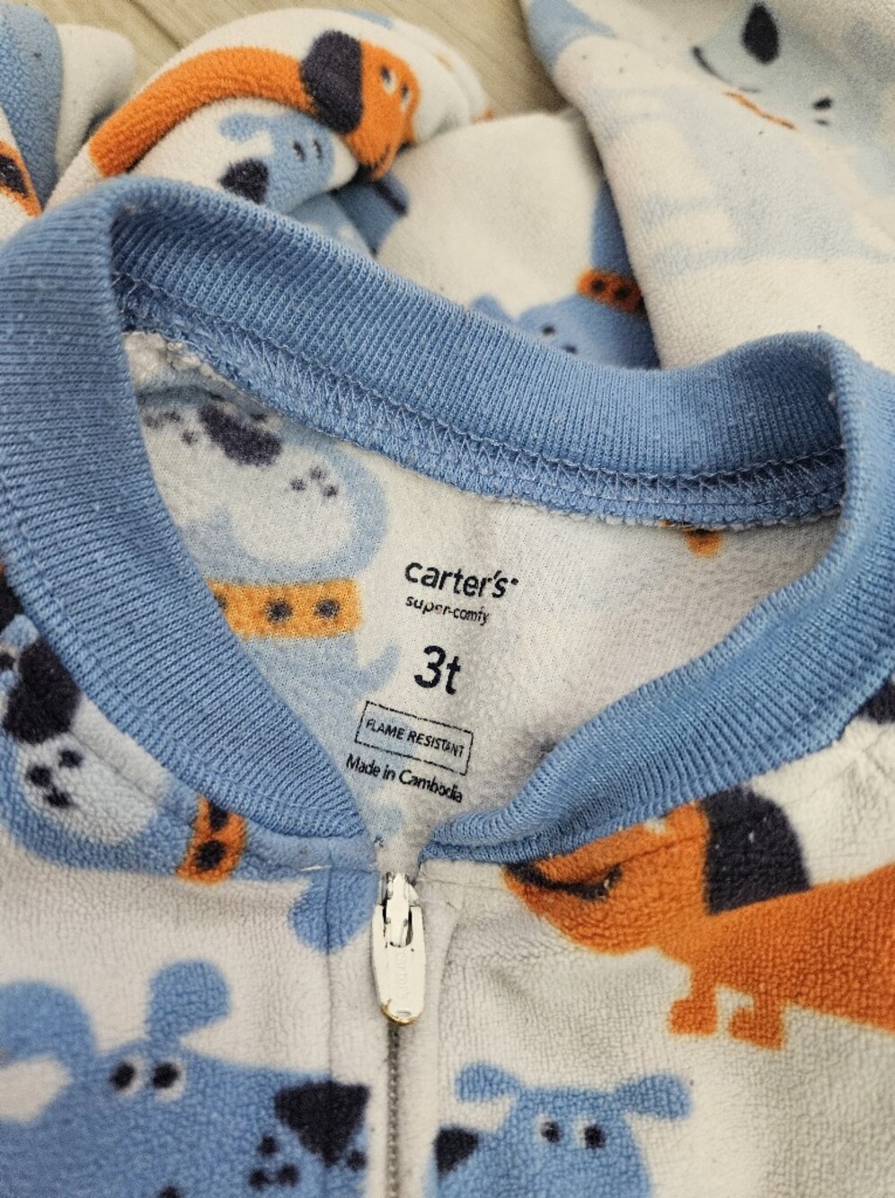 Carter's Toddler Boys Dog Print Fleece Footed Sleeper Pajamas Size 3T 🐶💤 - Picture 2 of 2